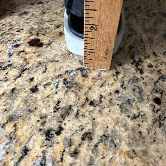 Ladies Ecco black leather Sandal. Size 38/8.5 - Picture 5 of 5